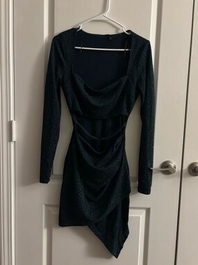 green emerald velvet dress Windsor Marsha Cowl Neck Mermaid Formal Dress in Green | Size: S